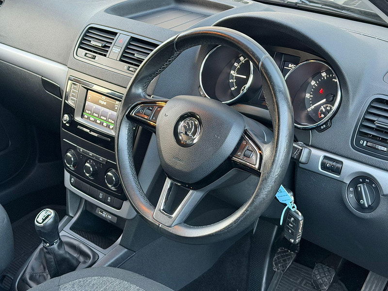 Skoda Yeti 2.0 TDI S Outdoor 4WD Euro 6 (s/s) 5dr 5dr Manual 2025