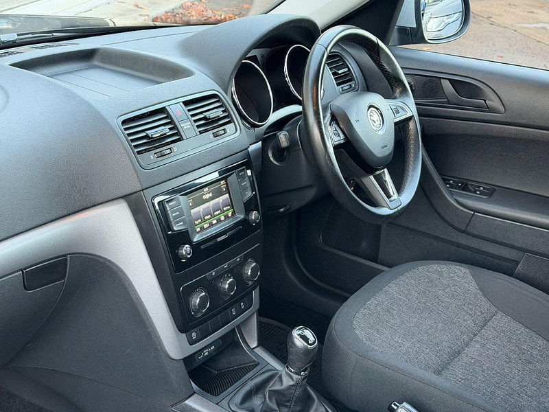 Skoda Yeti 2.0 TDI S Outdoor 4WD Euro 6 (s/s) 5dr 5dr Manual 2025