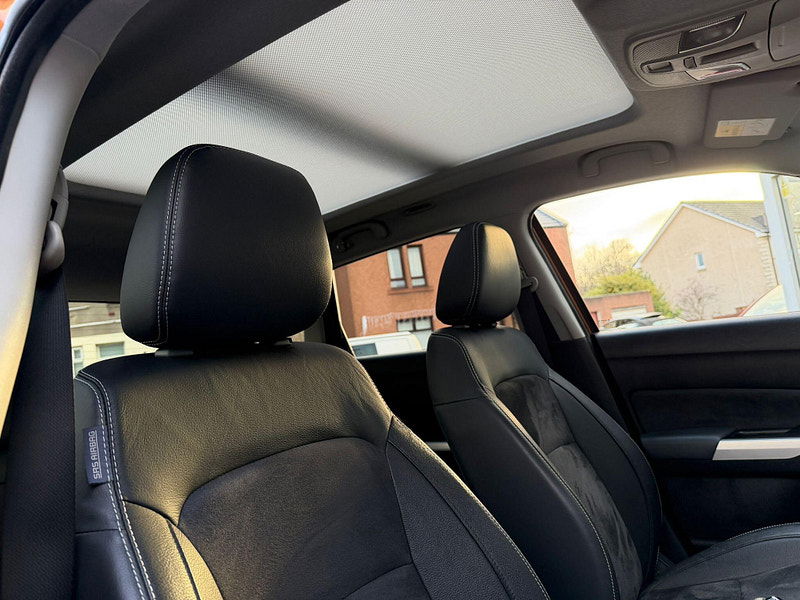 Suzuki Vitara 1.6 SZ5 Euro 6 (s/s) 5dr 5dr Manual 2026