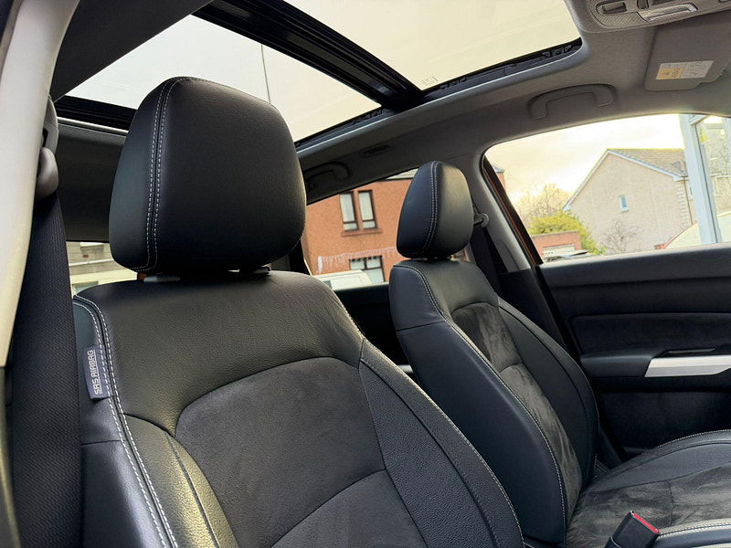 Suzuki Vitara 1.6 SZ5 Euro 6 (s/s) 5dr 5dr Manual 2026