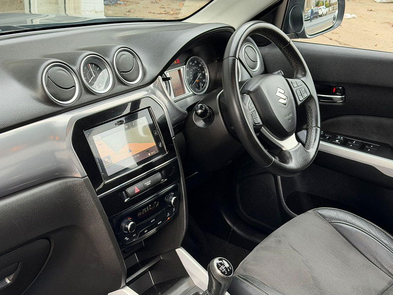 Suzuki Vitara 1.6 SZ5 Euro 6 (s/s) 5dr 5dr Manual 2026