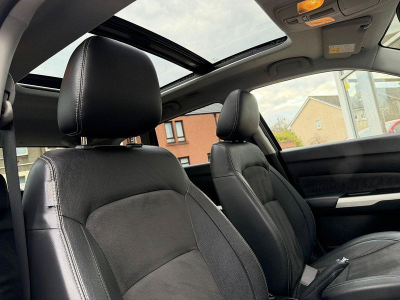 Suzuki Vitara 1.6 SZ5 Euro 6 (s/s) 5dr 5dr Manual 2026