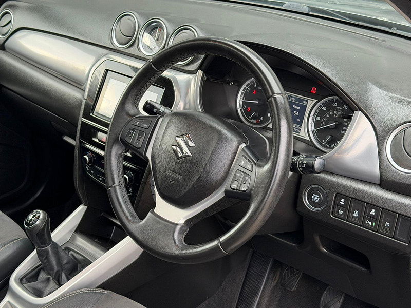 Suzuki Vitara 1.6 SZ5 Euro 6 (s/s) 5dr 5dr Manual 2026