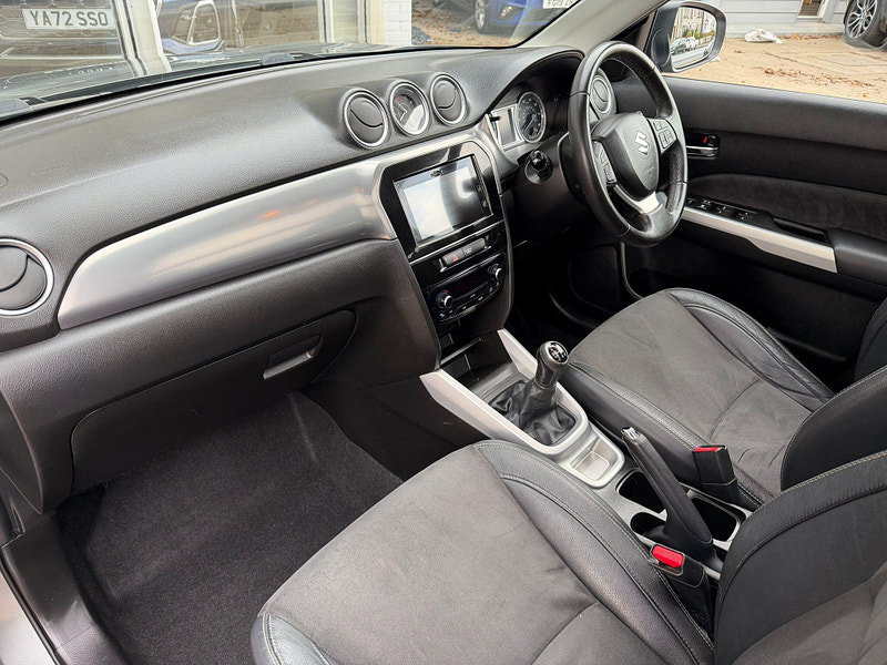 Suzuki Vitara 1.6 SZ5 Euro 6 (s/s) 5dr 5dr Manual 2026