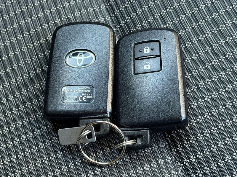 Toyota Auris 1.8 VVT-h Excel CVT Euro 6 (s/s) 5dr (Safety Sense) 5dr Automatic 2026