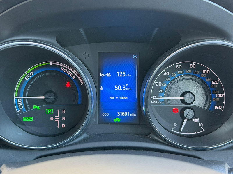 Toyota Auris 1.8 VVT-h Excel CVT Euro 6 (s/s) 5dr (Safety Sense) 5dr Automatic 2026