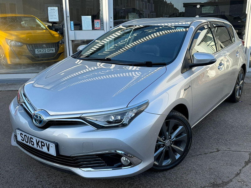 Toyota Auris 1.8 VVT-h Excel CVT Euro 6 (s/s) 5dr (Safety Sense) 5dr Automatic 2026