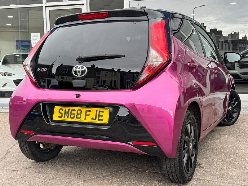 Toyota Aygo 1.0 VVT-i x-cite Euro 6 5dr 5dr Manual 2025
