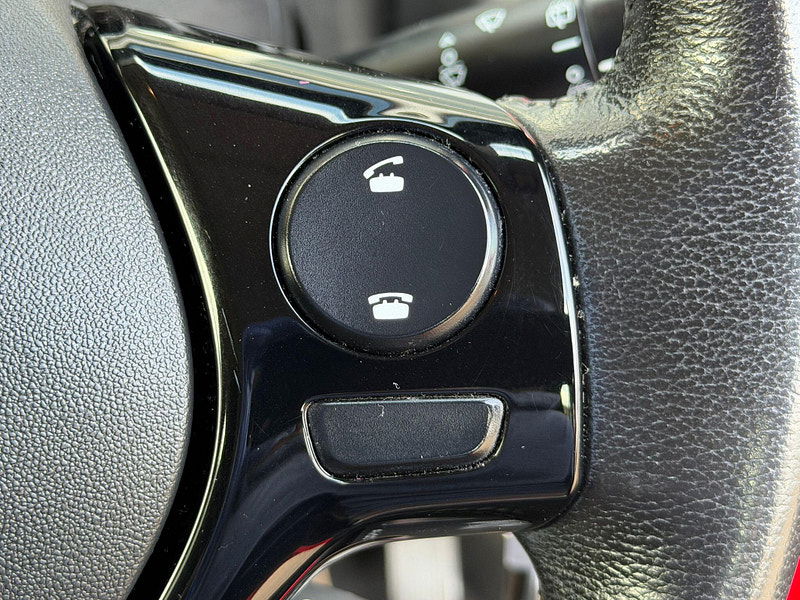 Toyota Aygo 1.0 VVT-i x-play Euro 6 5dr 5dr Manual 2026