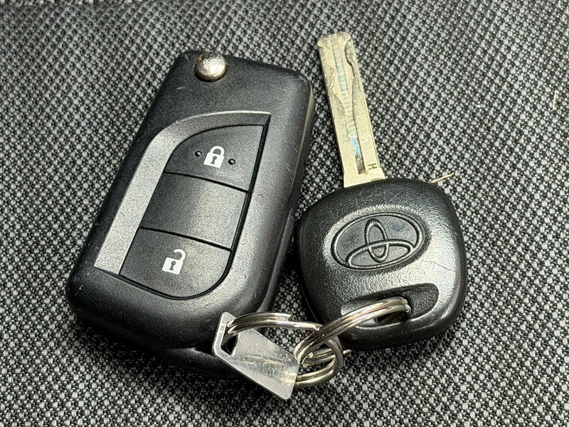 Toyota Aygo 1.0 VVT-i x-play Euro 6 5dr 5dr Manual 2026