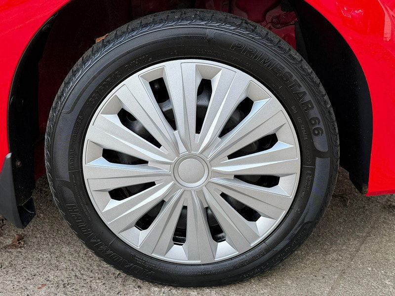 Toyota Aygo 1.0 VVT-i x-play Euro 6 5dr 5dr Manual 2026