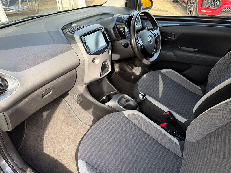 Toyota Aygo 1.0 VVT-i x-trend Hatchback 5dr Petrol Manual Euro 6 (71 ps) 5dr Manual 2026