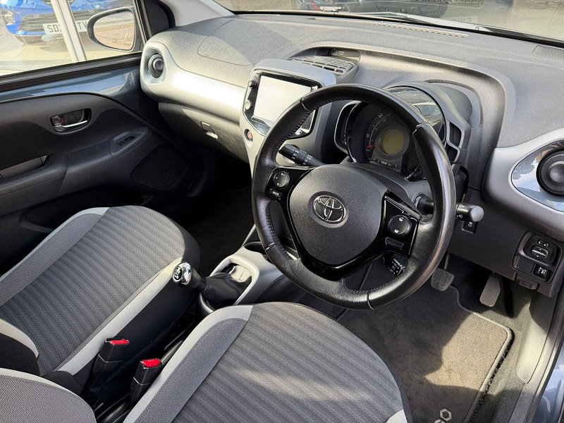Toyota Aygo 1.0 VVT-i x-trend Hatchback 5dr Petrol Manual Euro 6 (71 ps) 5dr Manual 2026