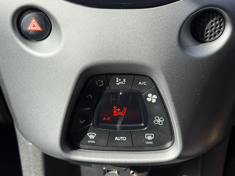 Toyota Aygo 1.0 VVT-i x-trend Hatchback 5dr Petrol Manual Euro 6 (71 ps) 5dr Manual 2026