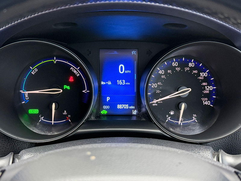 Toyota C-HR 1.8 VVT-h Dynamic CVT Euro 6 (s/s) 5dr 5dr Automatic 2026