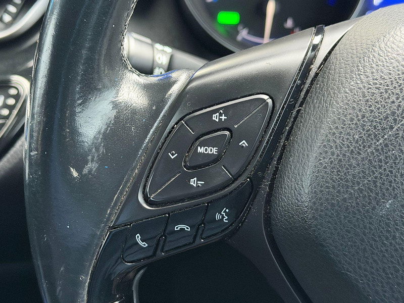 Toyota C-HR 1.8 VVT-h Dynamic CVT Euro 6 (s/s) 5dr 5dr Automatic 2026