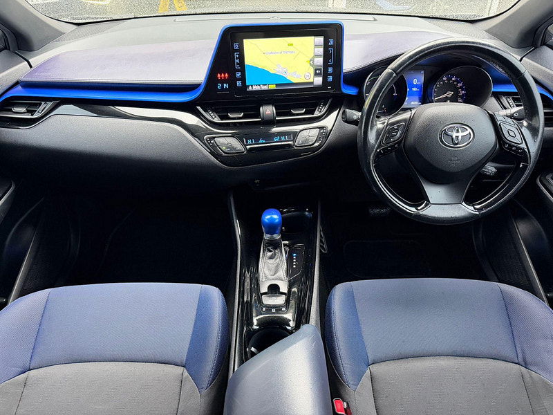 Toyota C-HR 1.8 VVT-h Dynamic CVT Euro 6 (s/s) 5dr 5dr Automatic 2026