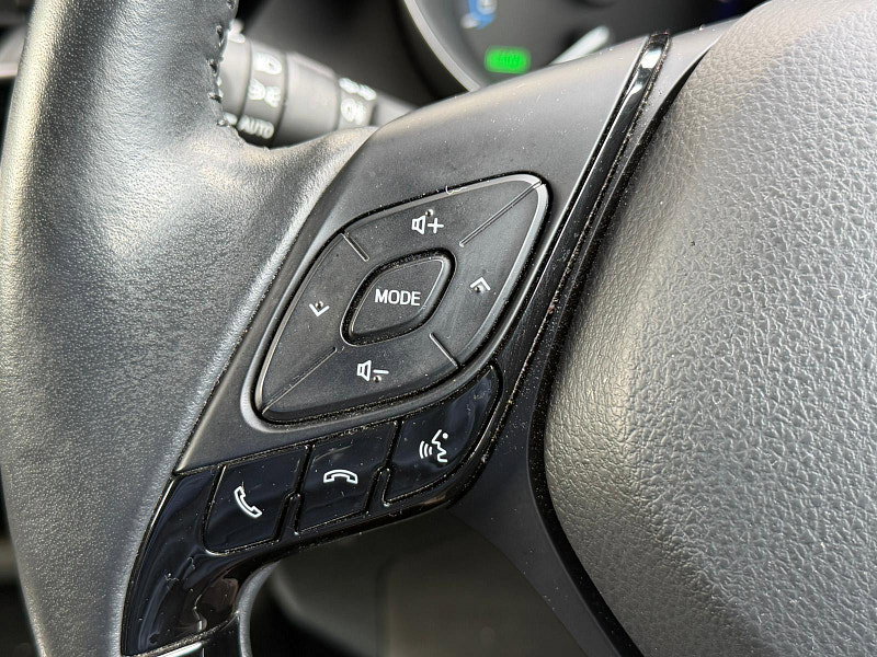 Toyota C-HR 2.0 VVT-h Orange Edition CVT Euro 6 (s/s) 5dr 5dr Automatic 2026