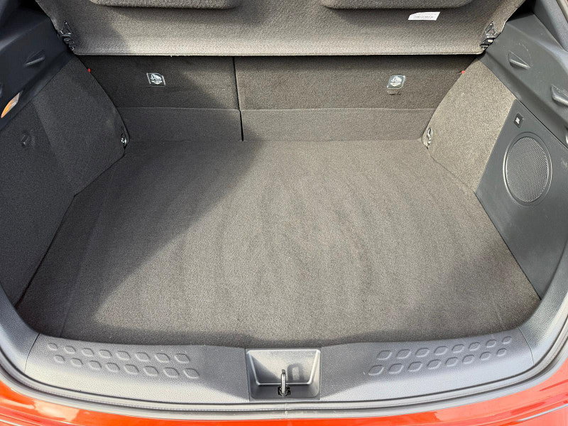 Toyota C-HR 2.0 VVT-h Orange Edition CVT Euro 6 (s/s) 5dr 5dr Automatic 2026