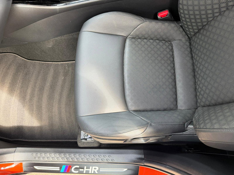 Toyota C-HR 2.0 VVT-h Orange Edition CVT Euro 6 (s/s) 5dr 5dr Automatic 2026