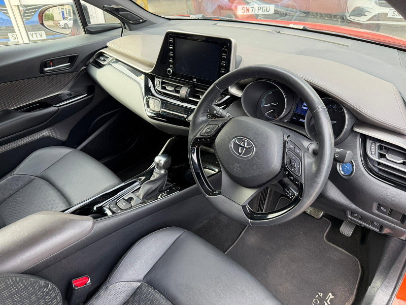 Toyota C-HR 2.0 VVT-h Orange Edition CVT Euro 6 (s/s) 5dr 5dr Automatic 2026