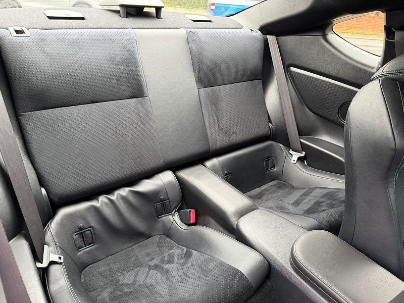 Toyota GT86 2.0 Boxer D-4S Pro Euro 6 2dr 2dr Manual 2025