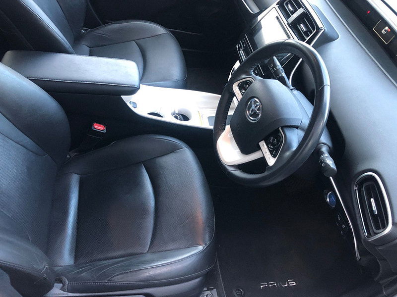 Toyota Prius 1.8 VVT-h Excel CVT Euro 6 (s/s) 5dr (15in Alloy) 5dr Automatic 2025