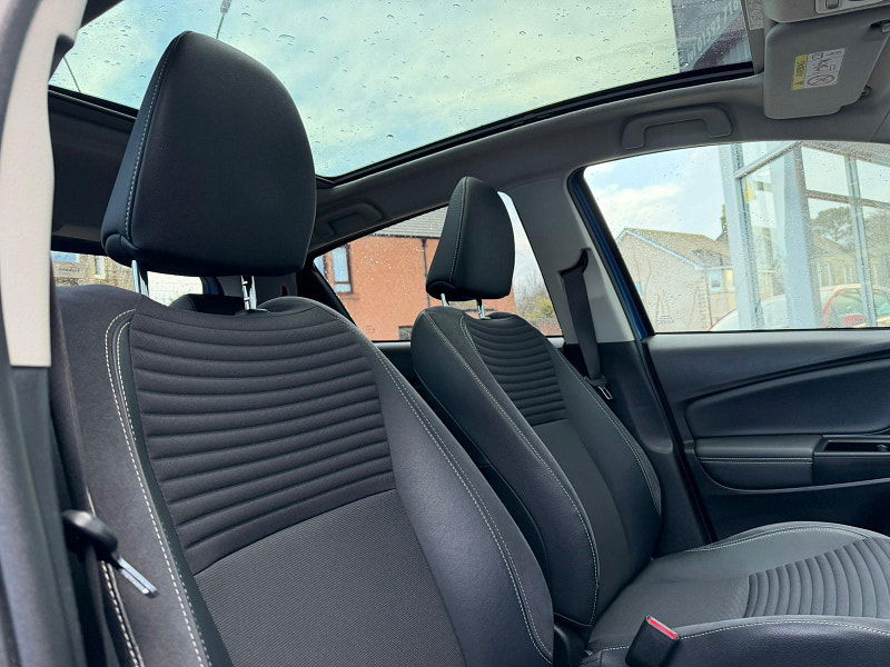 Toyota Yaris 1.5 VVT-h Excel E-CVT Euro 6 5dr (15in Alloy) 5dr Automatic 2026