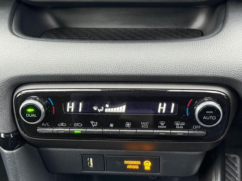 Toyota Yaris 1.5 VVT-h GR SPORT Hatchback 5dr Petrol Hybrid E-CVT Euro 6 (s/s) (116 ps) 5dr Automatic 2026