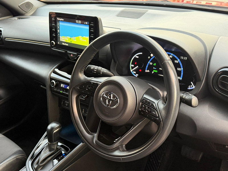 Toyota Yaris Cross 1.5 VVT-h Dynamic E-CVT AWD Euro 6 (s/s) 5dr 5dr Automatic 2025