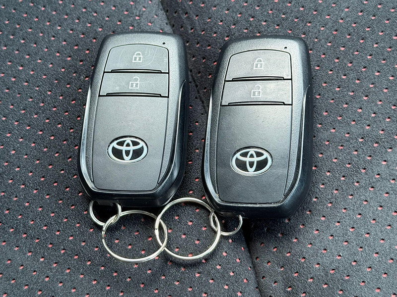 Toyota Yaris Cross 1.5 VVT-h GR SPORT E-CVT Euro 6 (s/s) 5dr 5dr Automatic 2026