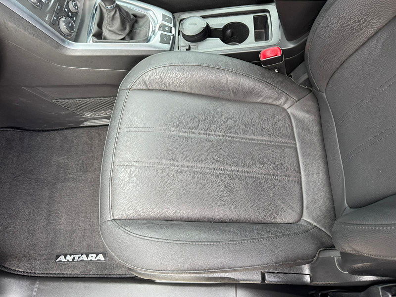Vauxhall Antara 2.2 CDTi SE 4WD Euro 5 (s/s) 5dr (SNav) 5dr Manual 2025