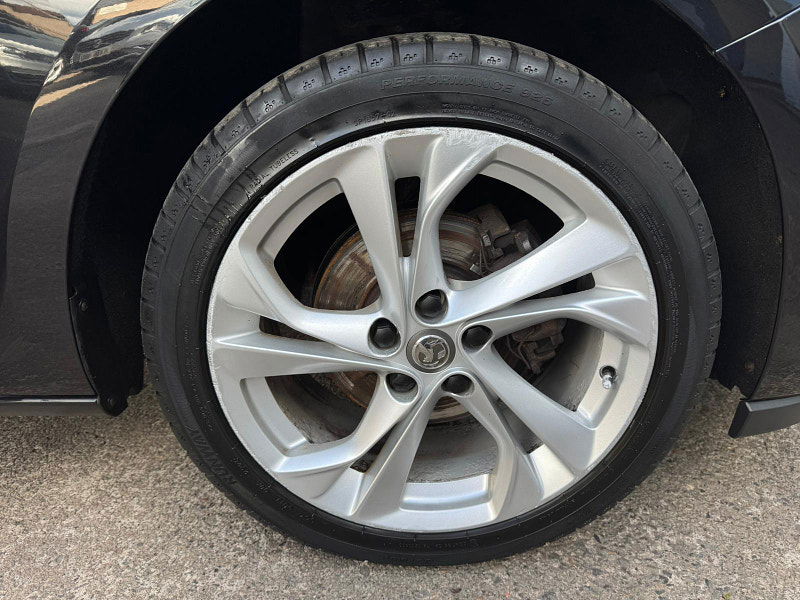 Vauxhall Astra 1.4i SRi Euro 6 5dr 5dr Manual 2025