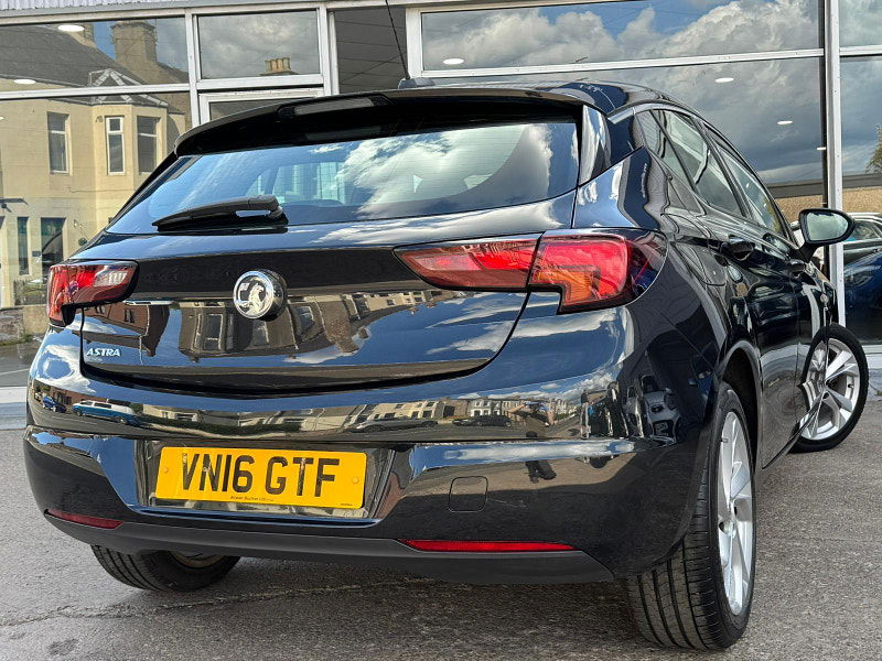 Vauxhall Astra 1.4i SRi Euro 6 5dr 5dr Manual 2025