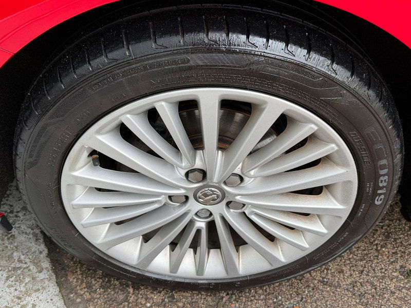 Vauxhall Astra 1.4i Turbo Elite Nav Euro 6 5dr 5dr Manual 2026