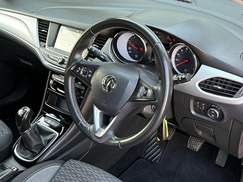 Vauxhall Astra 1.5 Turbo D SRi VX Line Nav Euro 6 (s/s) 5dr 5dr Manual 2026