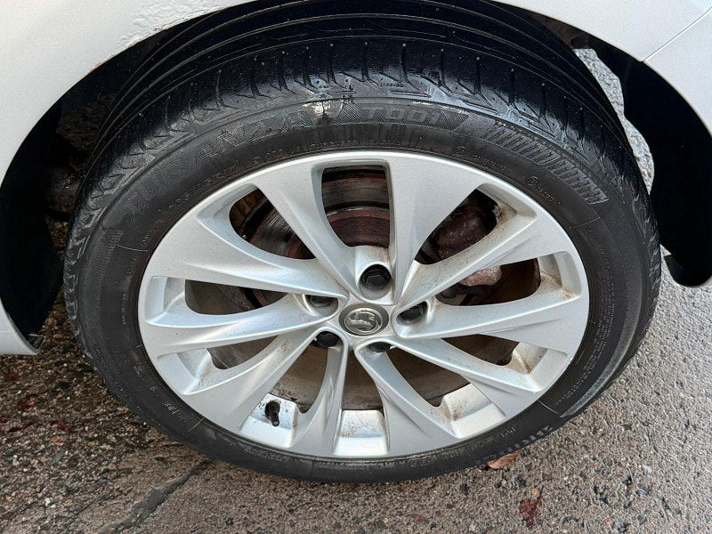 Vauxhall Astra 1.6 CDTi BlueInjection Design Euro 6 (s/s) 5dr 5dr Manual 2025