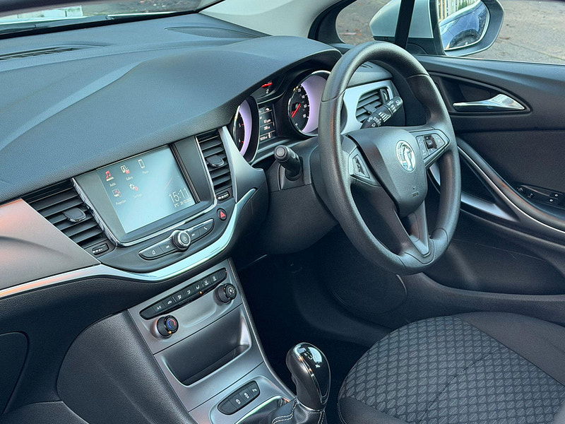 Vauxhall Astra 1.6 CDTi BlueInjection Design Euro 6 (s/s) 5dr 5dr Manual 2025