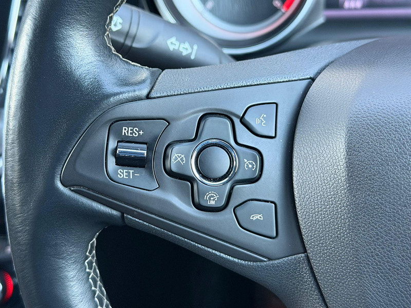 Vauxhall Astra 1.6 CDTi BlueInjection Elite Nav Euro 6 (s/s) 5dr 5dr Manual 2025