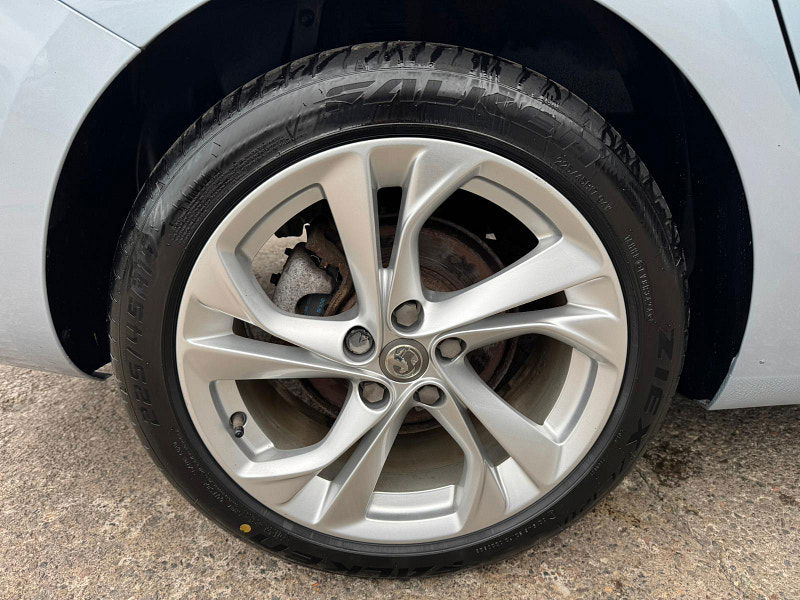 Vauxhall Astra 1.6 CDTi SRi Sports Tourer Euro 6 5dr 5dr Manual 2025
