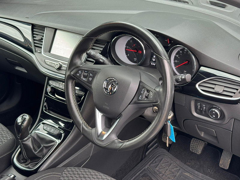 Vauxhall Astra 1.6 CDTi SRi Sports Tourer Euro 6 5dr 5dr Manual 2025