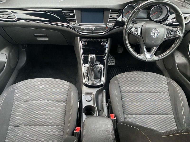 Vauxhall Astra 1.6 CDTi SRi Sports Tourer Euro 6 5dr 5dr Manual 2025