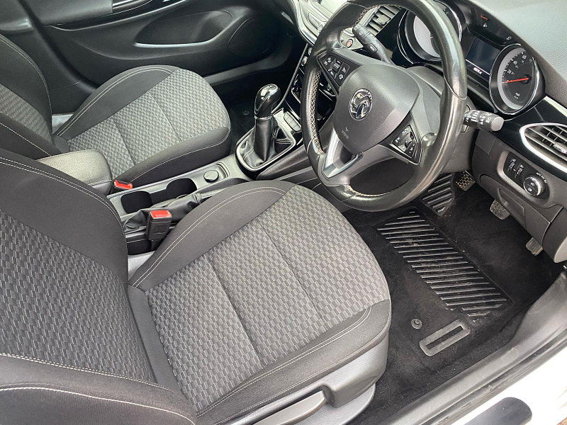 Vauxhall Astra 1.6 CDTi SRi Sports Tourer Euro 6 5dr 5dr Manual 2025