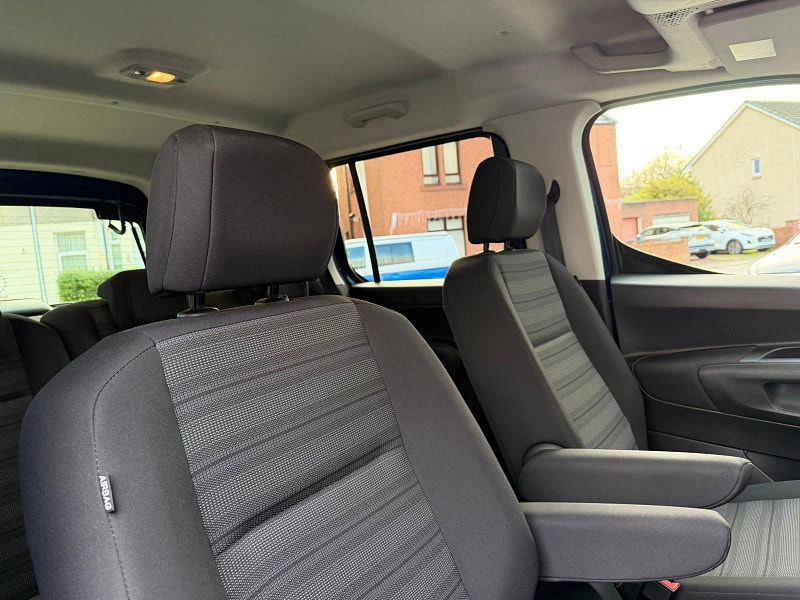 Vauxhall Combo Life 1.5 Turbo D SE Euro 6 (s/s) 5dr 5dr Manual 2025