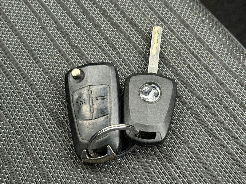 Vauxhall Corsa 1.2 16V Excite Euro 5 5dr 5dr Manual 2025