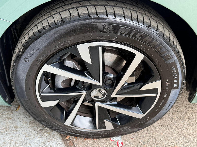 Vauxhall Corsa 1.2 Turbo Yes Euro 6 (s/s) 5dr 5dr Manual 2026