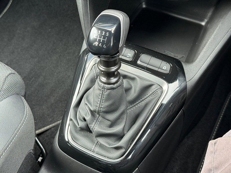 Vauxhall Corsa 1.2 Turbo Yes Euro 6 (s/s) 5dr 5dr Manual 2026