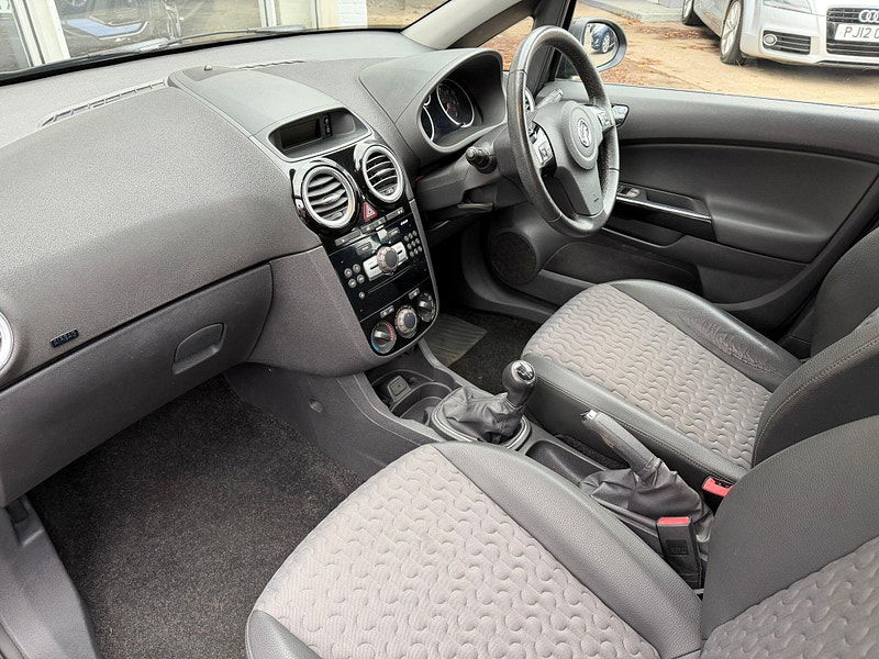 Vauxhall Corsa 1.2i ecoFLEX 16V SE Euro 5 (s/s) 5dr 5dr Manual 2025