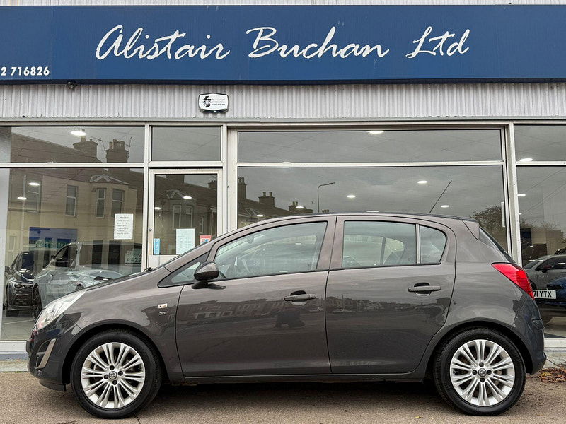 Vauxhall Corsa 1.2i ecoFLEX 16V SE Euro 5 (s/s) 5dr 5dr Manual 2025