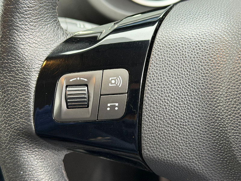 Vauxhall Corsa 1.2i ecoFLEX 16V SE Euro 5 (s/s) 5dr 5dr Manual 2025